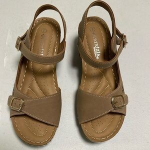 Patrizia Women's Shantay Dress Sandals Size 7 Tan